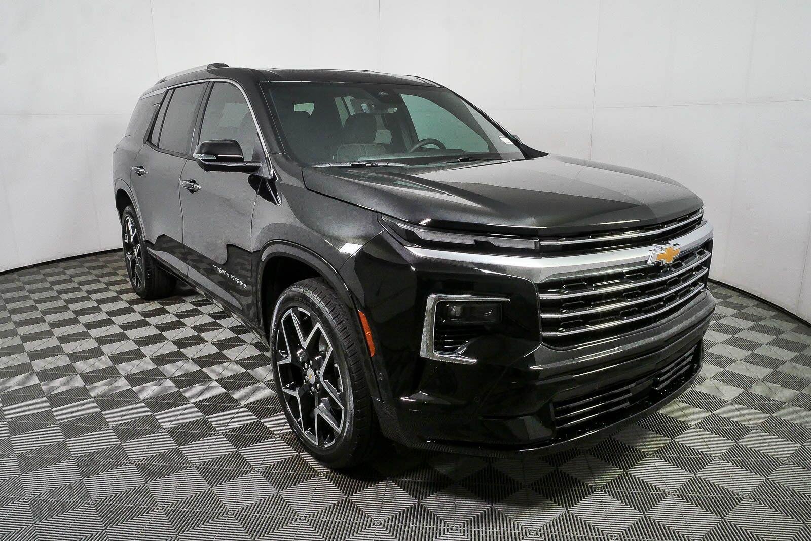 New 2026 Mosaic Black Metallic Chevrolet High Country image 1