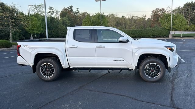 2025 Toyota Tacoma TRD Sport - Photo 32