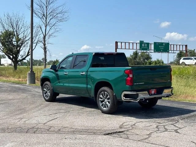 New 2026 Special Exterior Color Chevrolet LT image 3