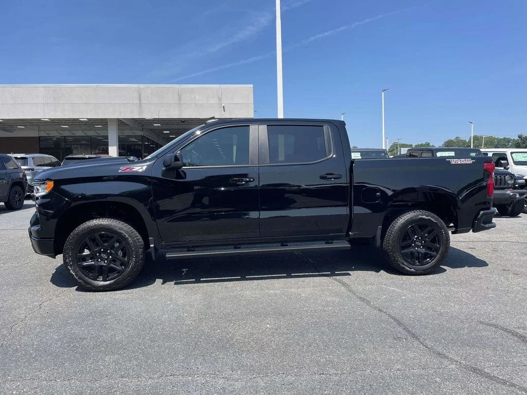 Used 2026 Black Chevrolet LT Trail Boss image 5