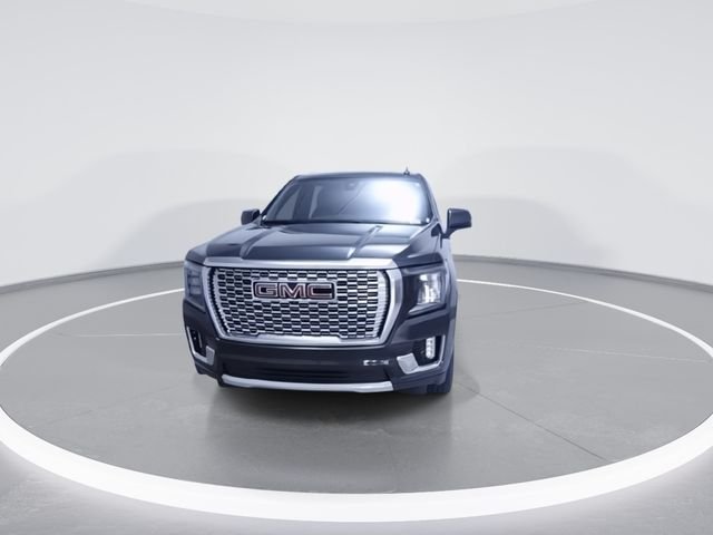 Used 2022 Green GMC Denali image 4