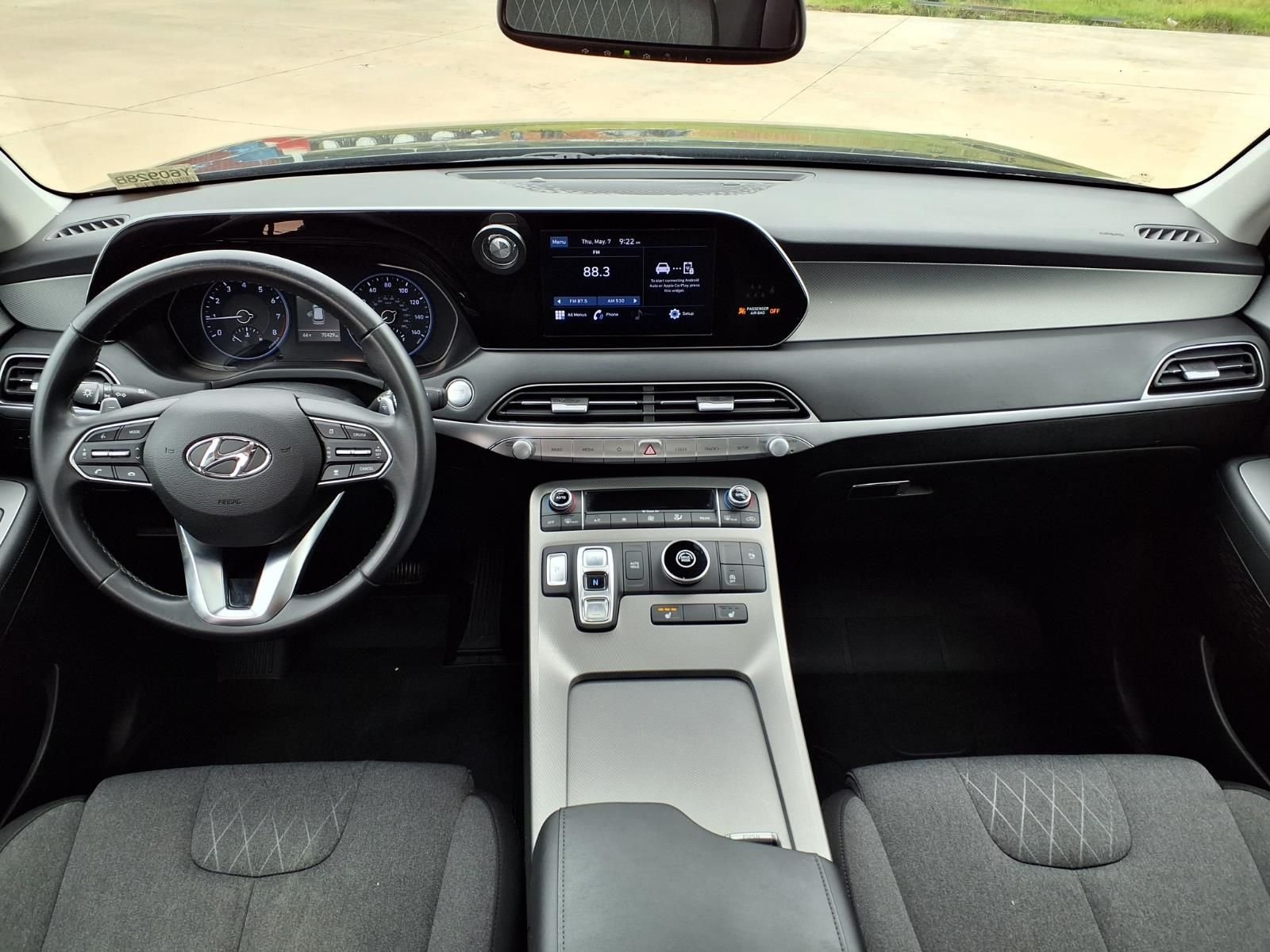 Used 2022 Abyss Black Hyundai SEL image 9