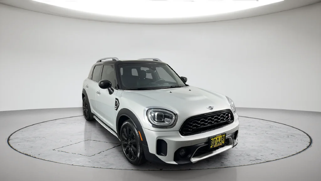 Used 2021 MINI Countryman S with VIN WMZ53BR03M3M75576 for sale in Washougal, WA