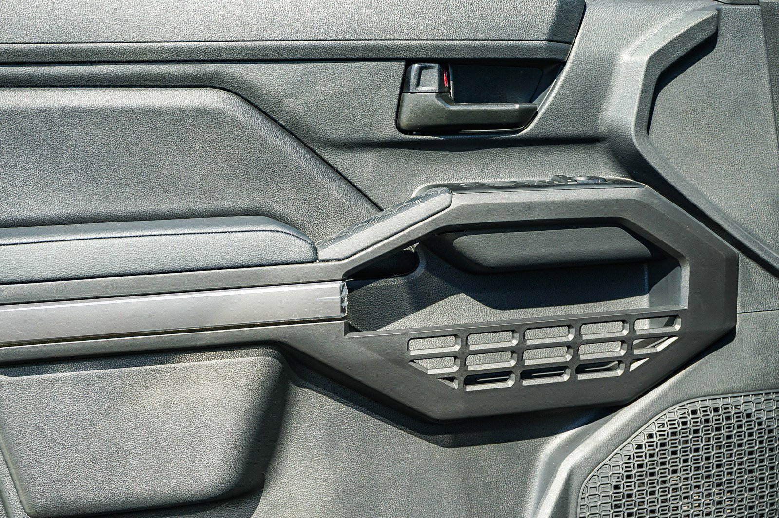 New 2026 Celestial Silver Metallic Toyota SR5 image 22
