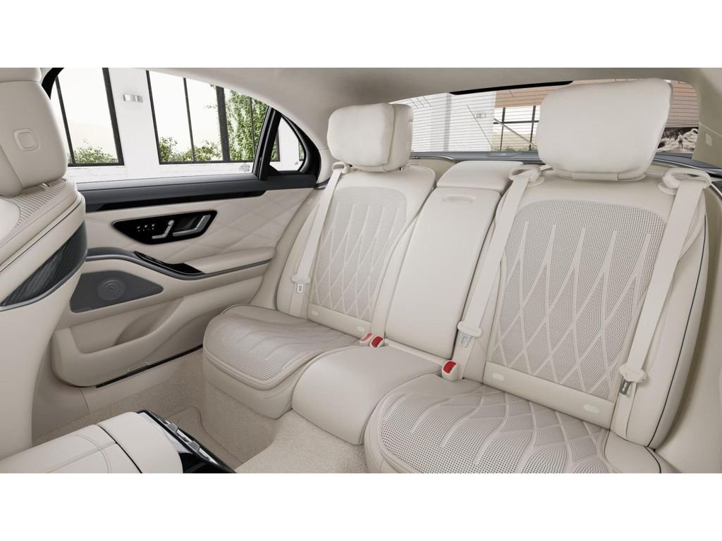 New 2026 MANUFAKTUR Rubellite Red Metallic Mercedes-Benz AMG® S 63 E 4MATIC® Sedan image 5