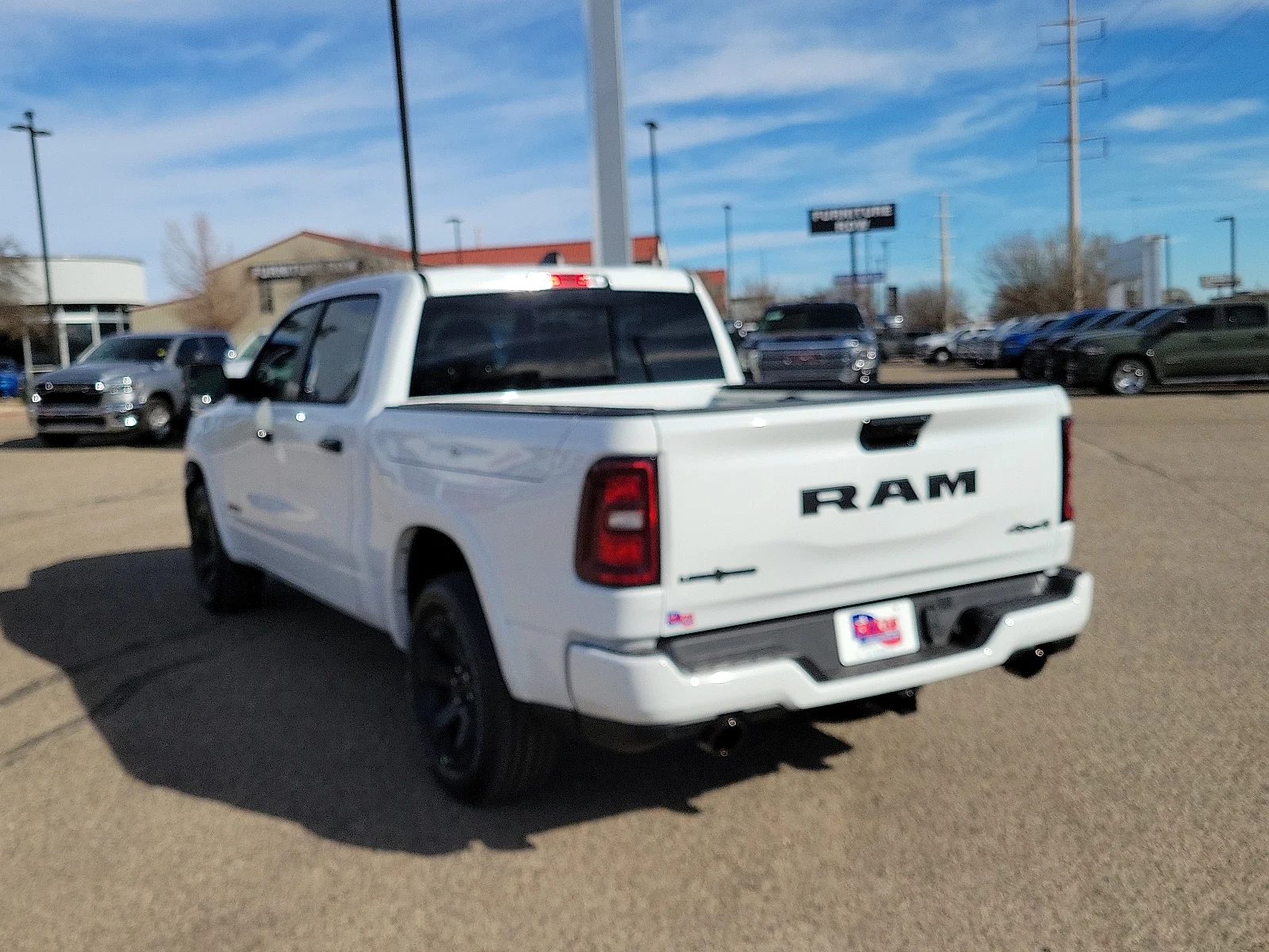 New 2026 PW7 Bright Whit Ram LONE STAR CREW CAB 4X4 5