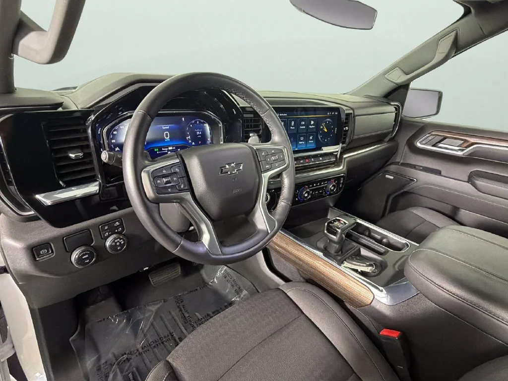 2023 Chevrolet Silverado 1500 RST - Photo 18