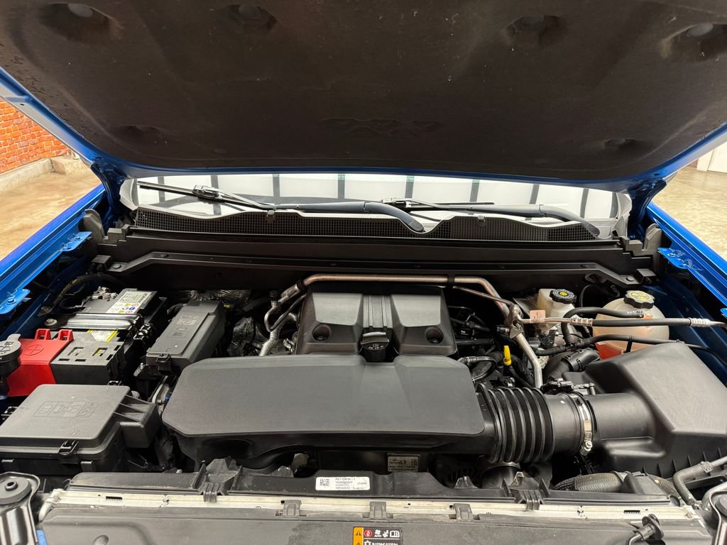 Used 2023 Blue Chevrolet LT image 25