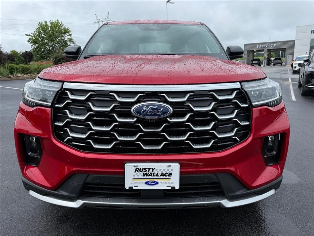 New 2026 Rapid Red Metallic Tinted Clearcoat Ford Platinum™ image 2