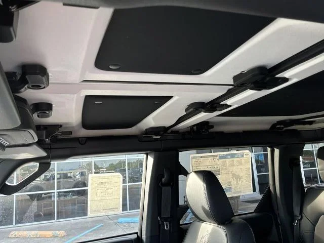 New 2026 Desert Sand Ford Badlands® image 41