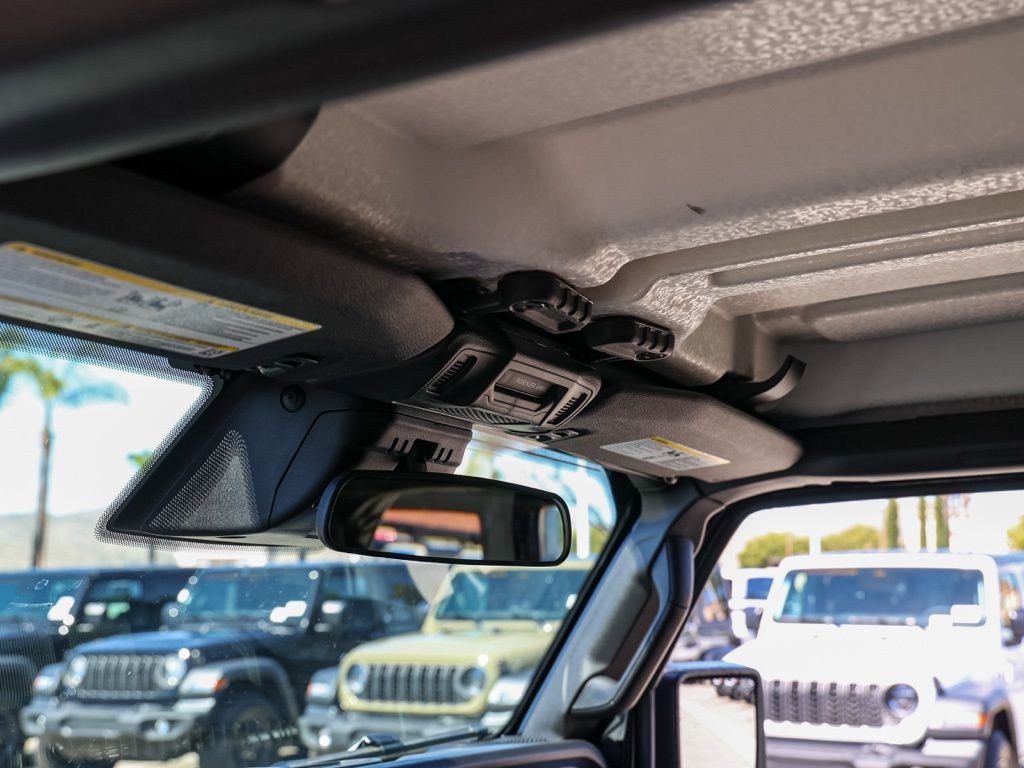 New 2026 Black Clear-Coat Exterior Paint Jeep Sport S image 12