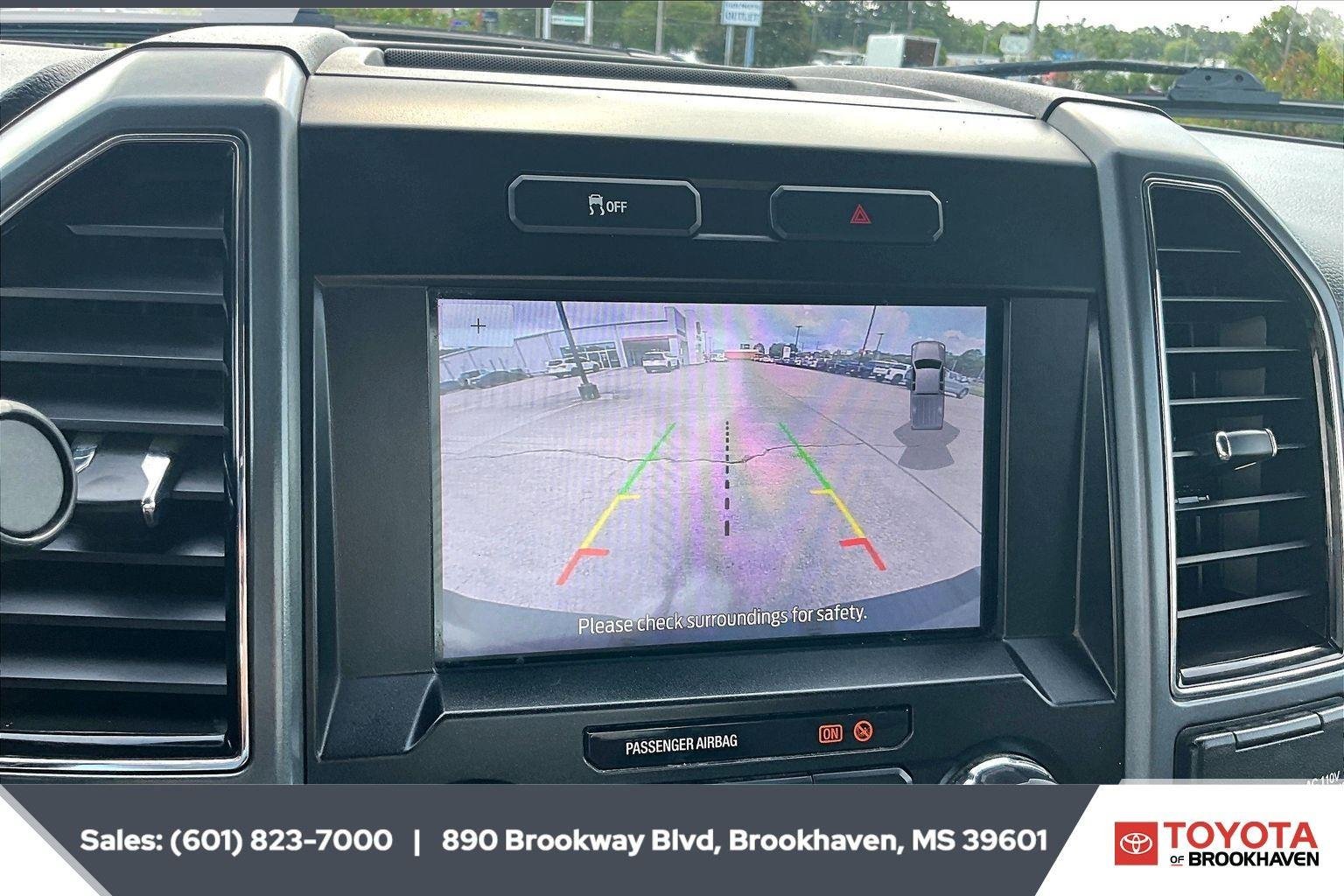 Used 2022 Oxford White Ford XLT image 15