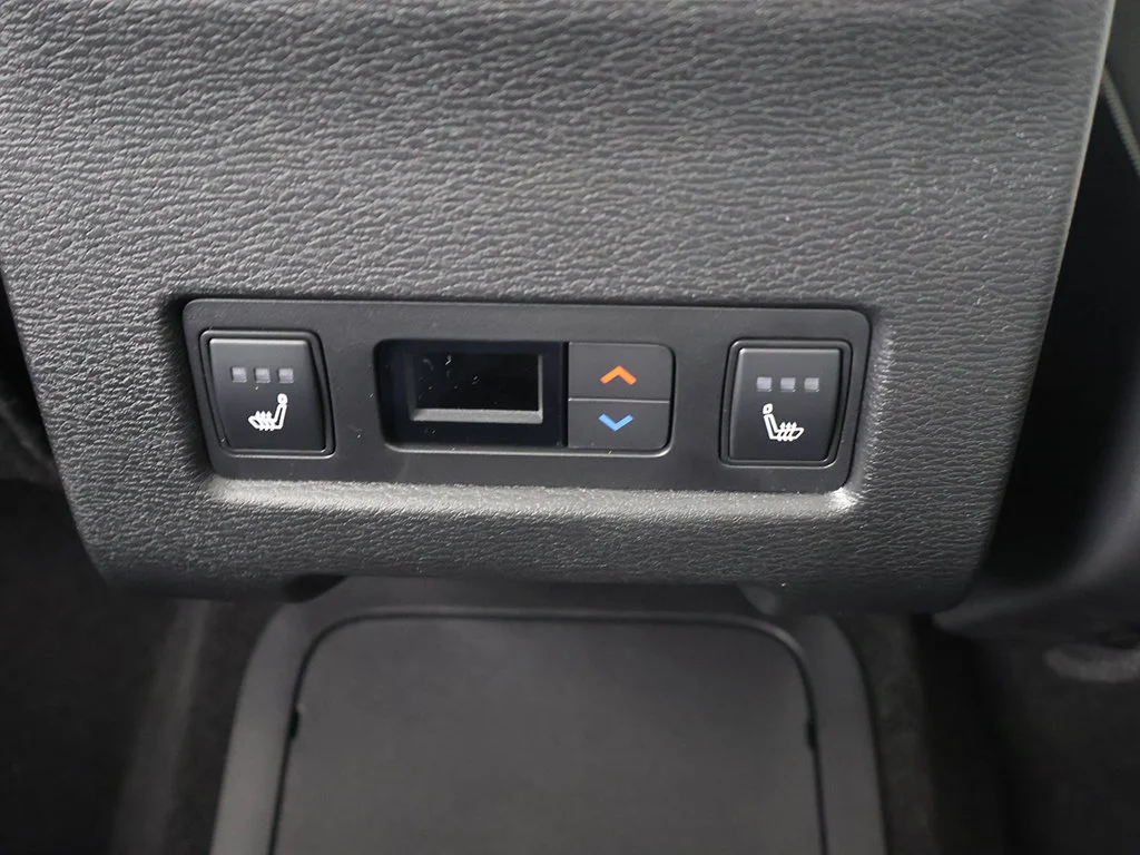 New 2026 Gray Mitsubishi SEL S-AWC image 61