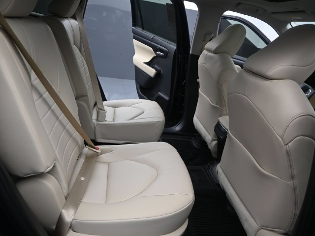 Used 2025 Blueprint Toyota XLE image 16
