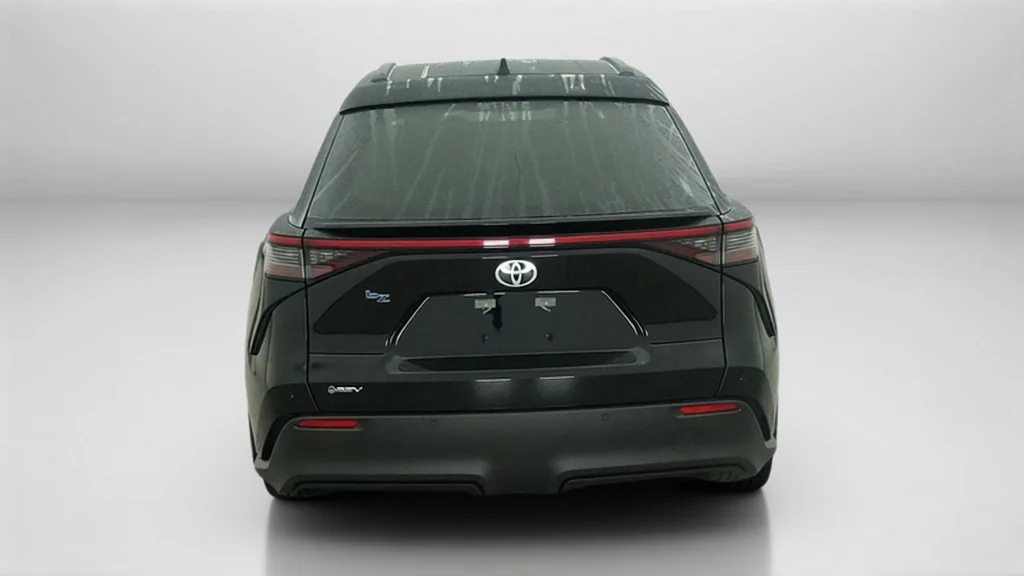 New 2027 Midnight Black Metallic Toyota XLE image 12