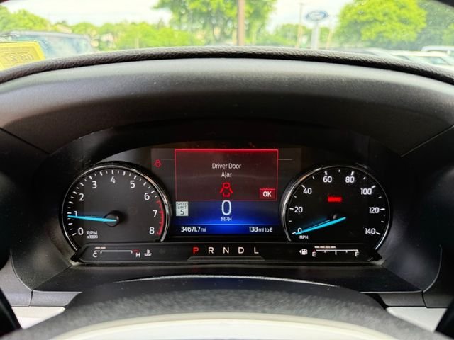 Used 2023 Red Ford XLT image 12
