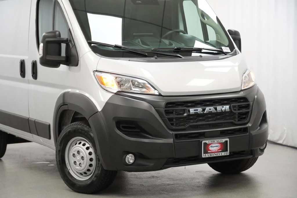 Used 2025 Silver Ram Low Roof image 7