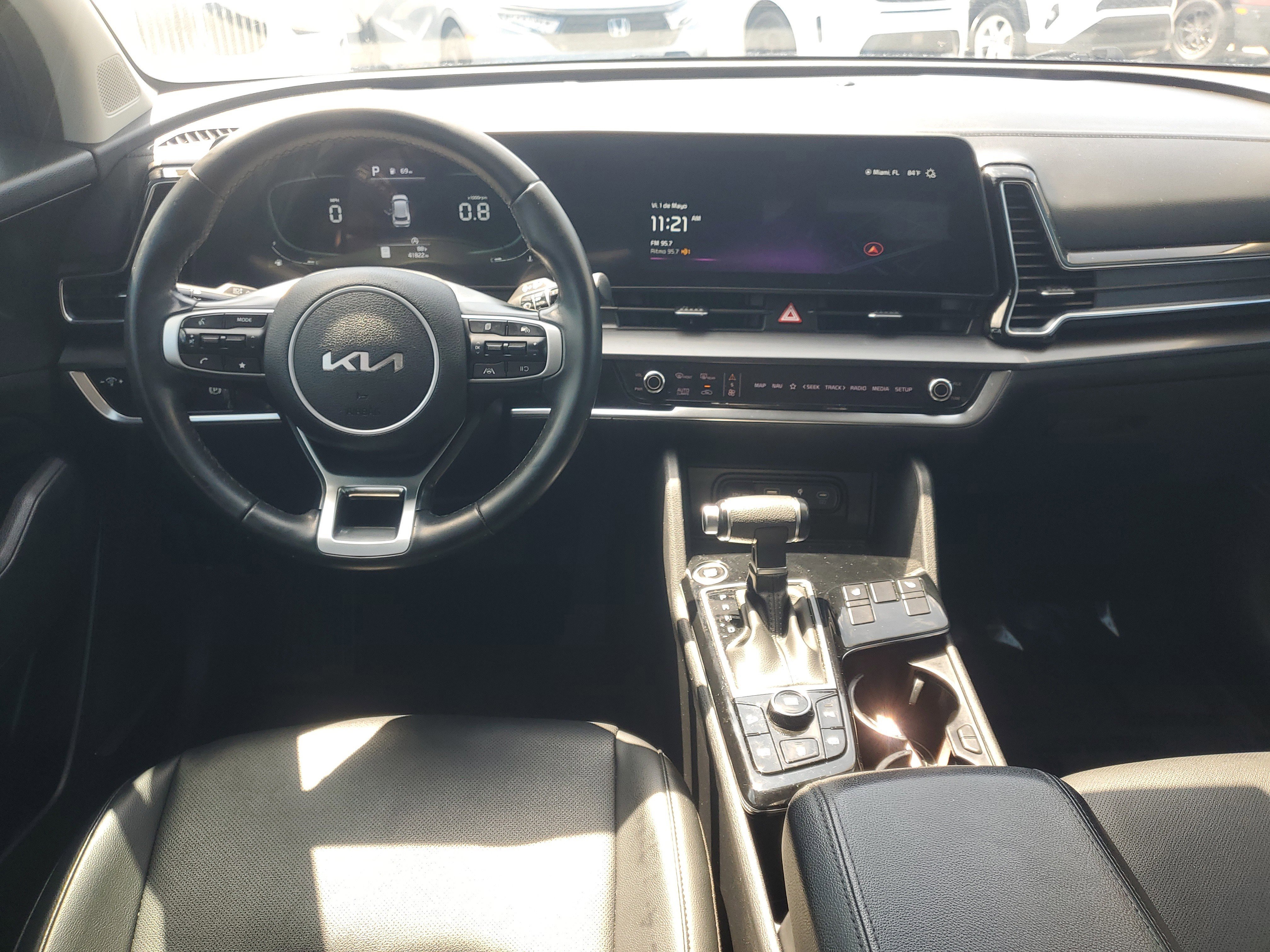 Used 2024 Sapphire Blue Kia EX image 9