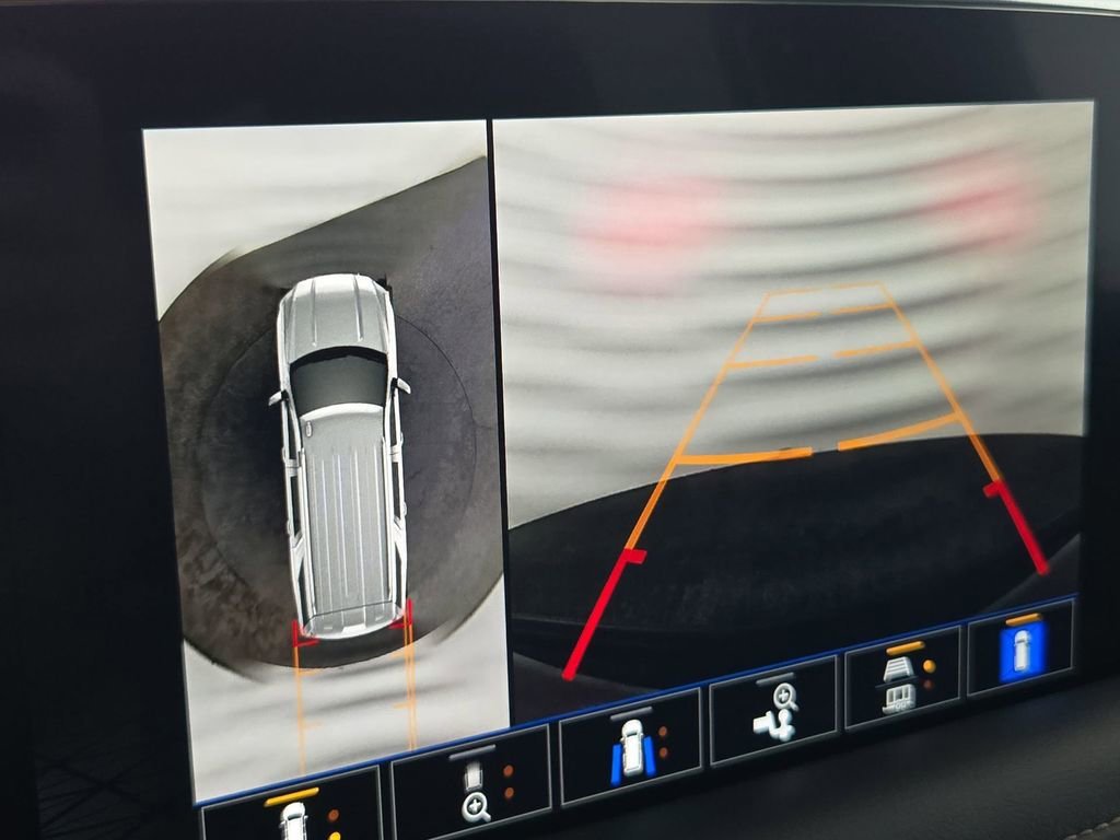 2023 GMC Yukon XL AT4 - Photo 21