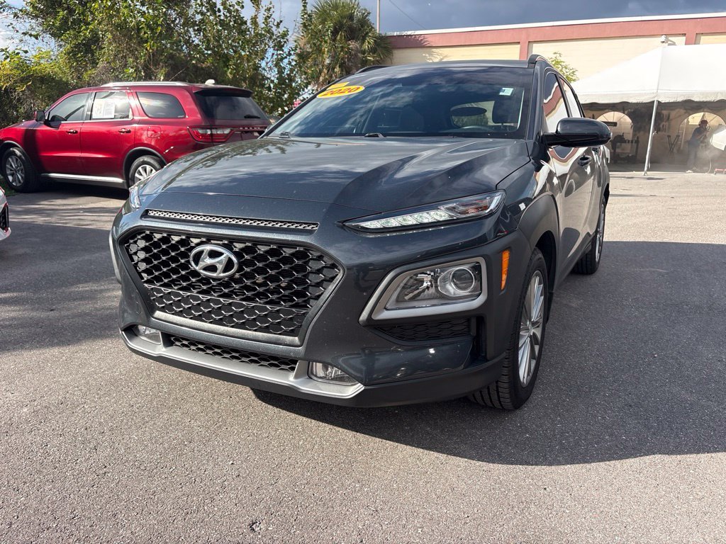 Used 2020 Gray Hyundai SEL Plus image 7