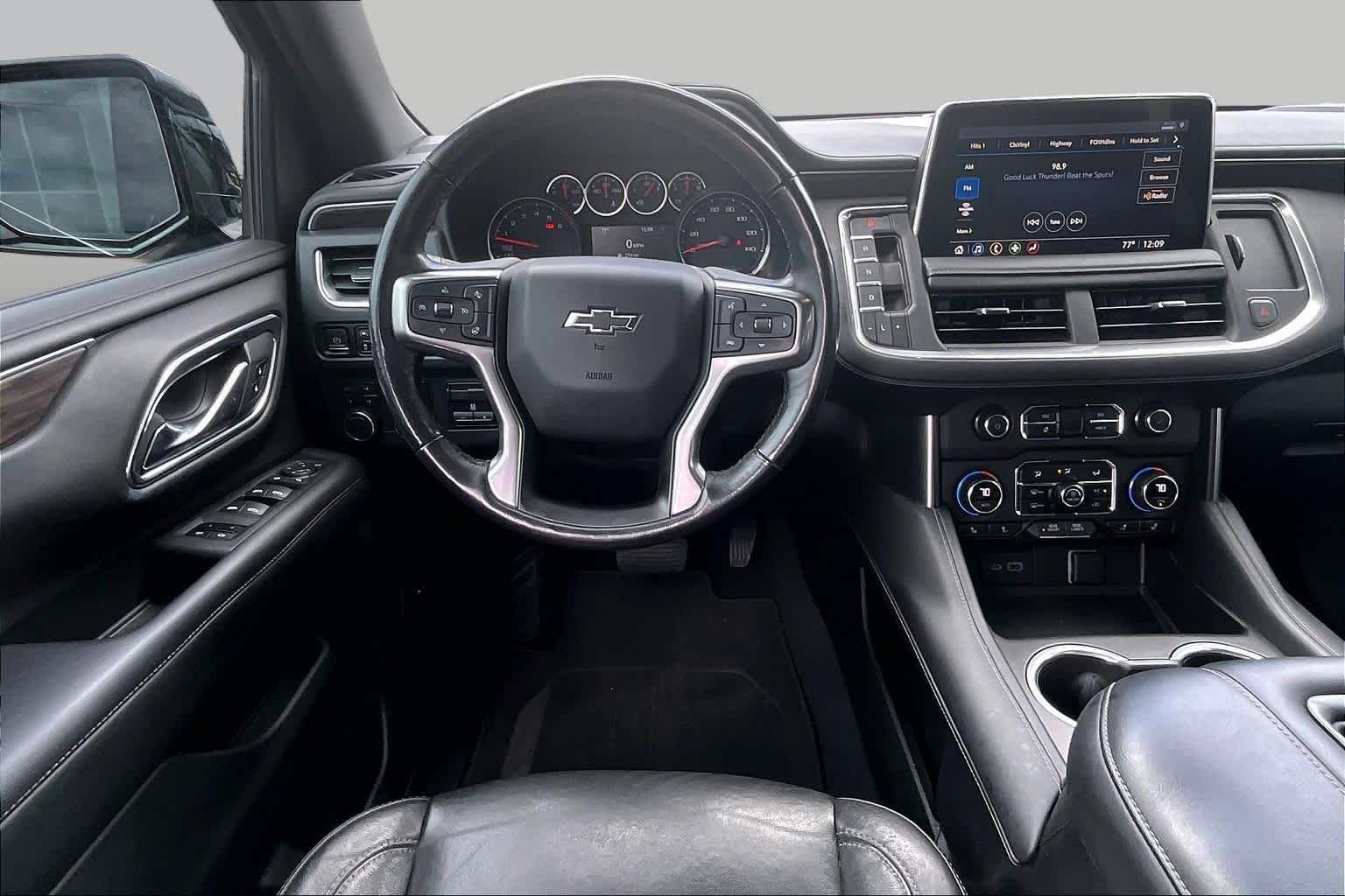 Used 2021 Black Chevrolet Z71 image 5