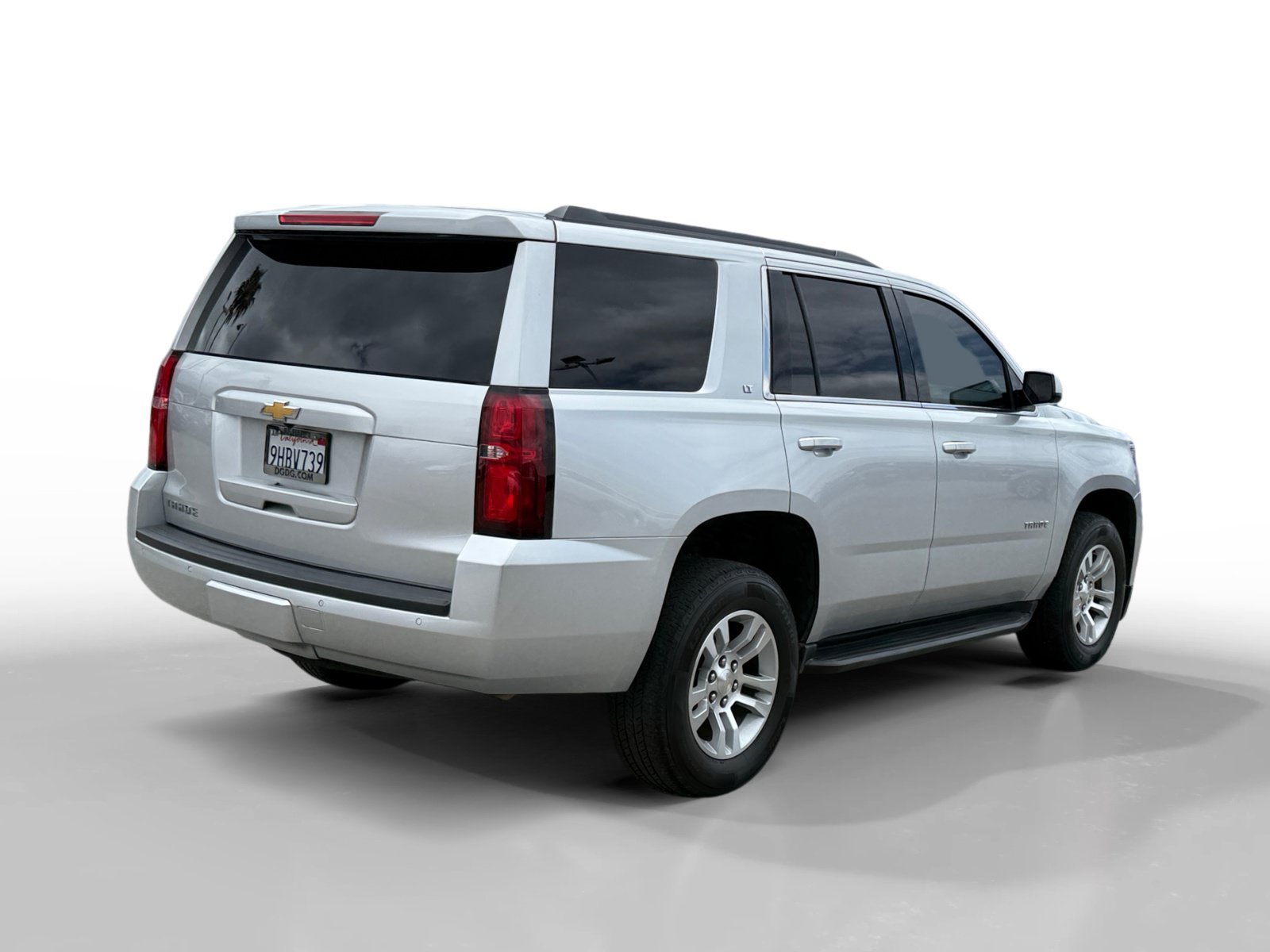 Used 2020 Silver Ice Metallic Chevrolet LT image 5