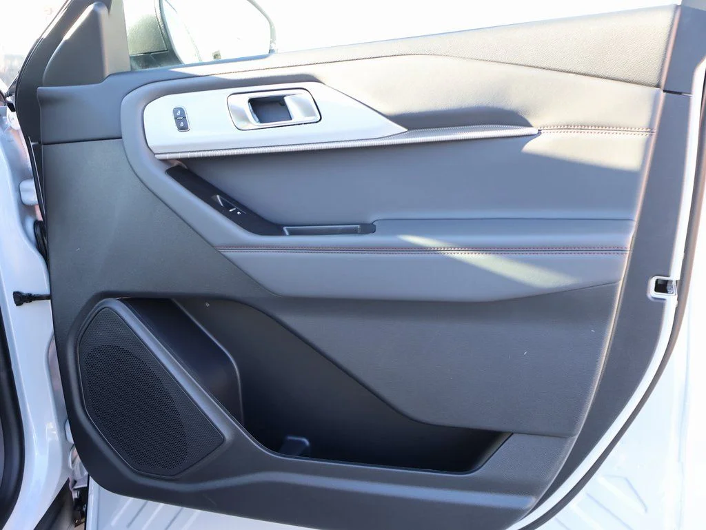 New 2026 Space White Metallic Ford Active image 9