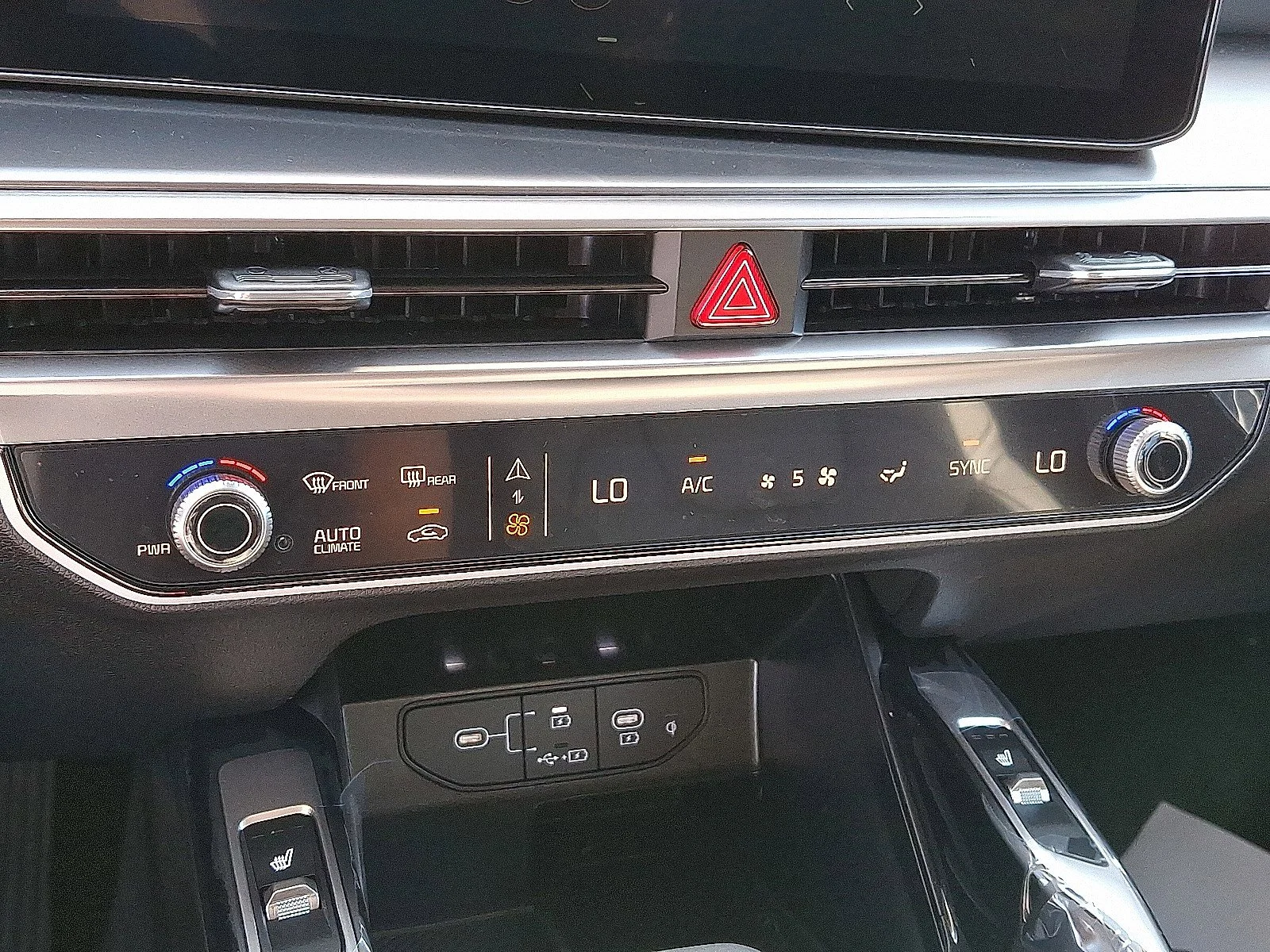 New 2026 Ivory Silver Kia EX image 10