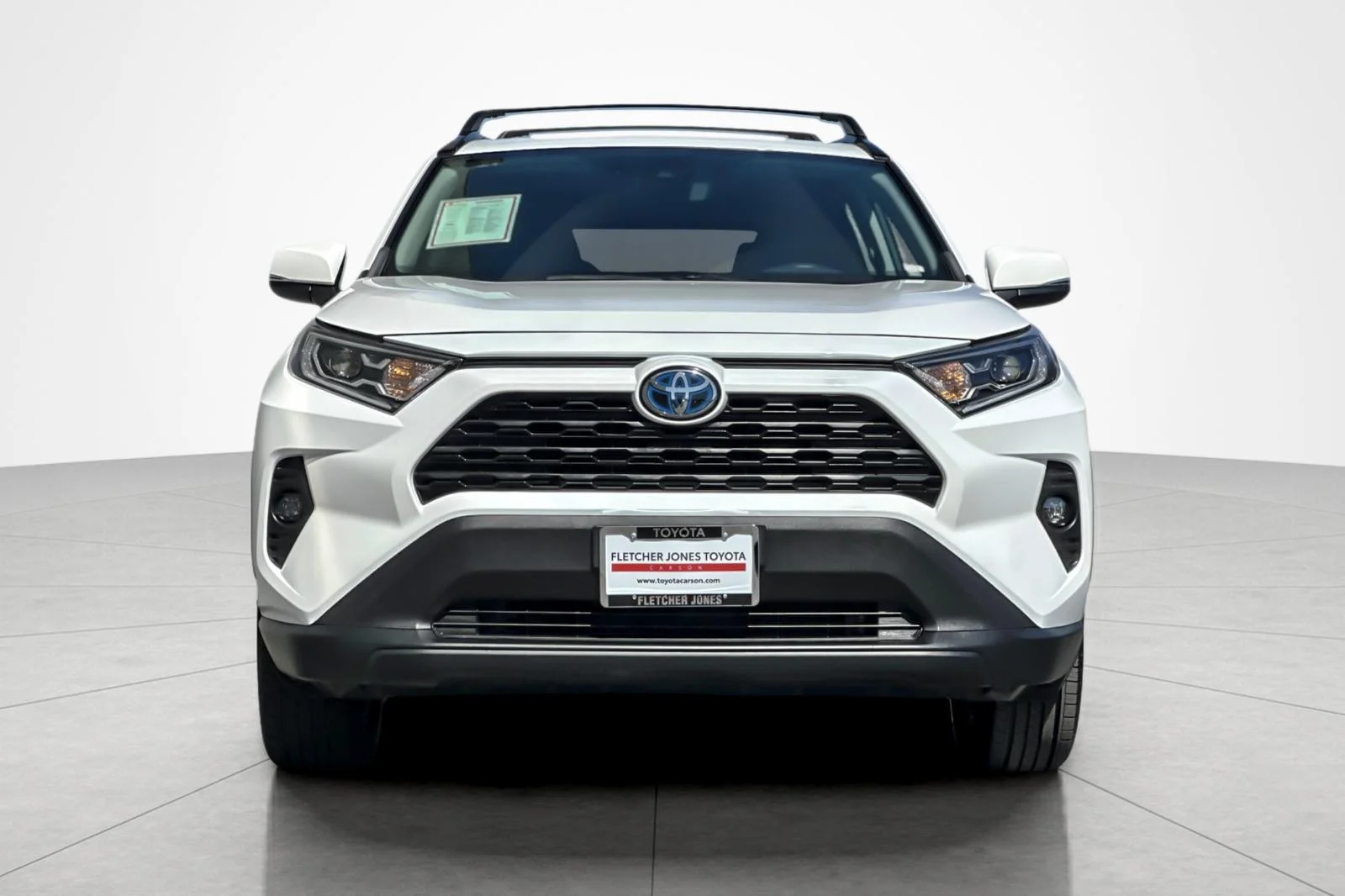 Certified Used 2021 Super White Toyota Hybrid XLE image 8