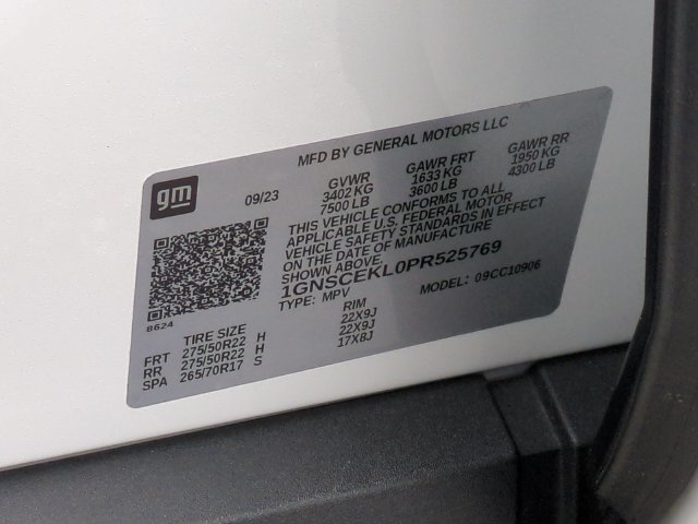 Used 2023 Summit White Chevrolet RST image 39