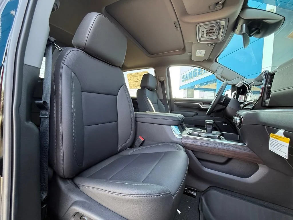New 2026 Onyx Black GMC SLT image 14