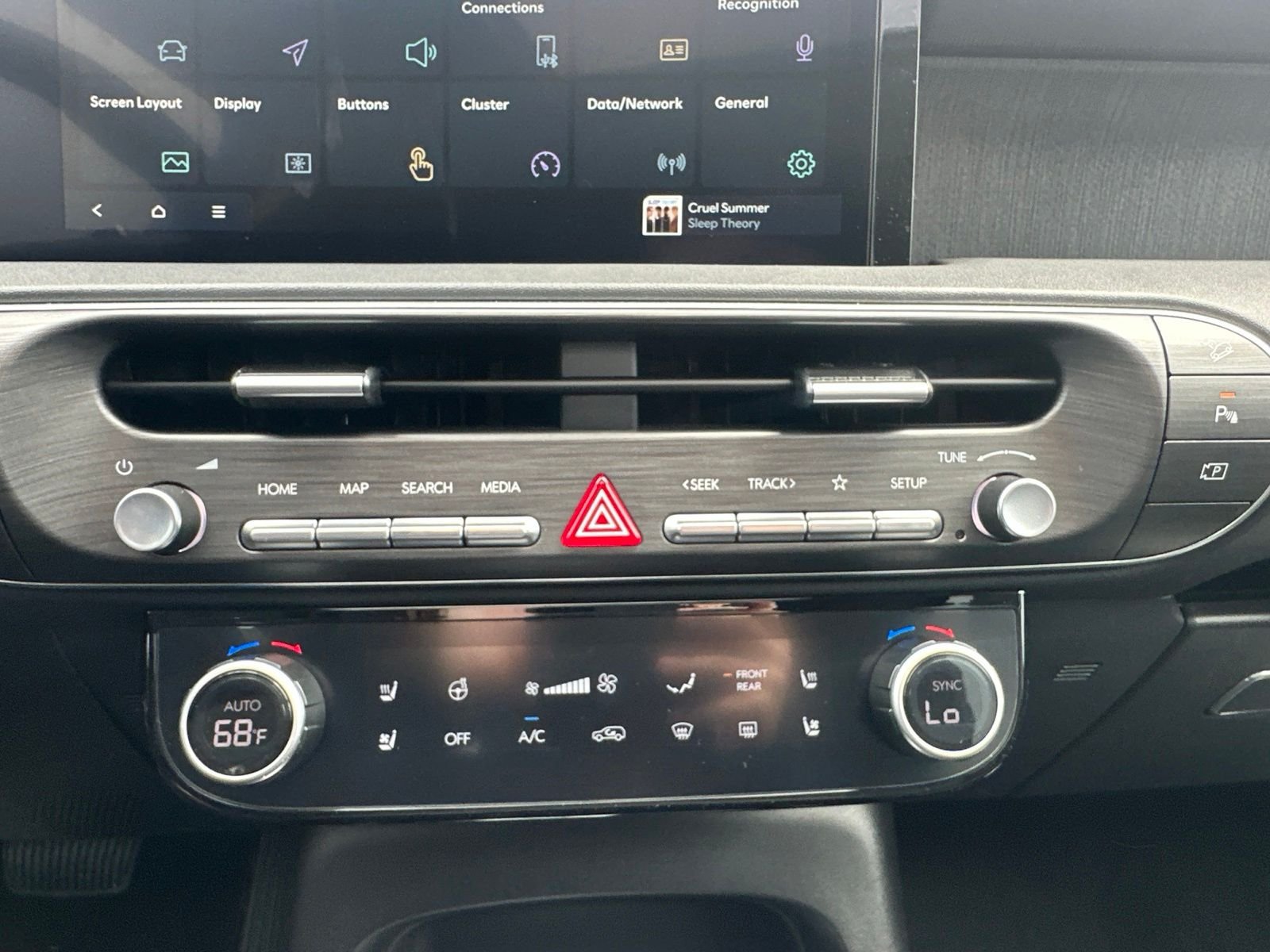 New 2026 Black Hyundai SEL Premium AWD image 79