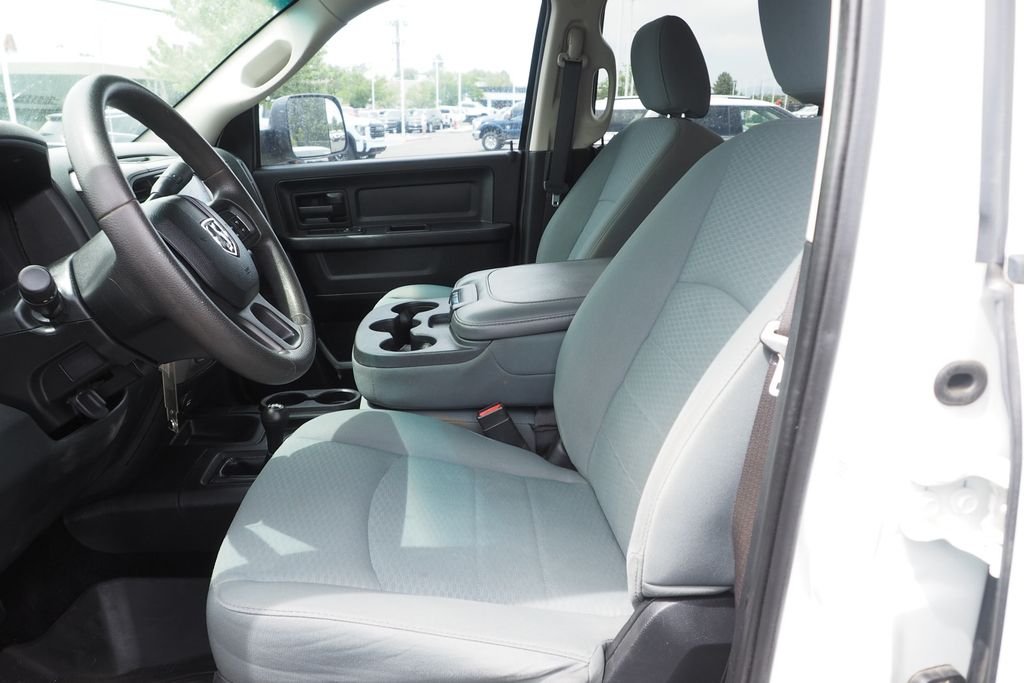 2015 RAM Ram 2500 Pickup Tradesman - Photo 12