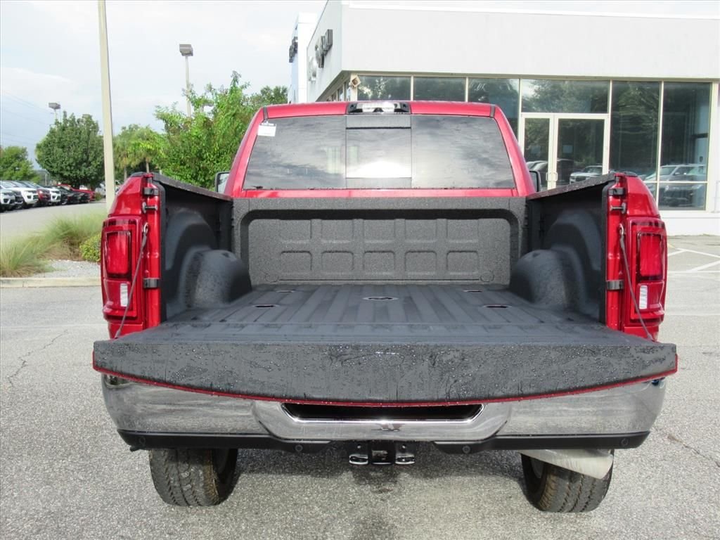 2026 RAM 2500 Laramie - Photo 6