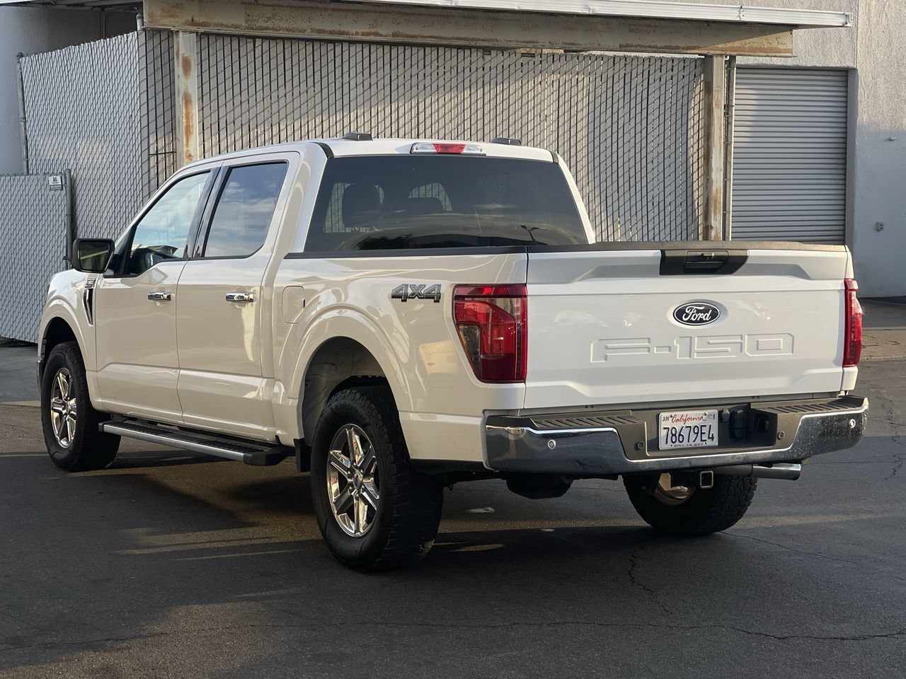 Used 2025 OXFORD WHITE Ford XLT image 3