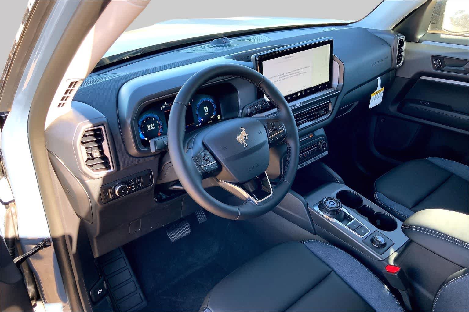 New 2025 Azure Gray Metallic Tri-Coat Ford Outer Banks® image 8