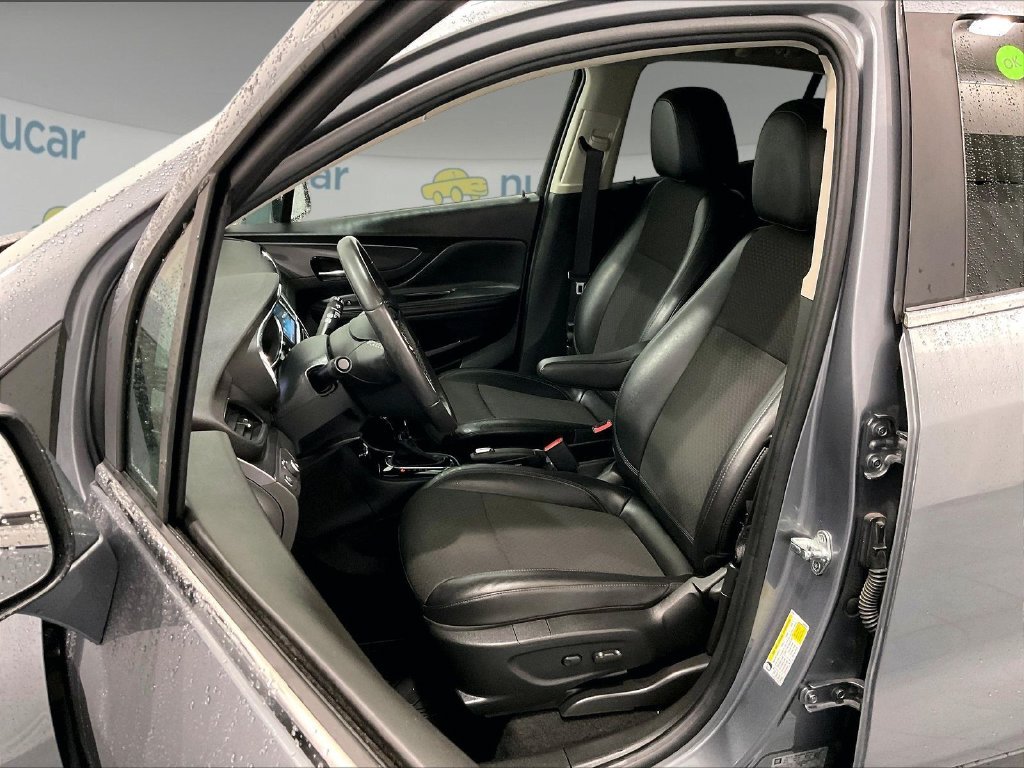 Used 2020 Satin Steel Gray Metallic Buick Preferred image 10