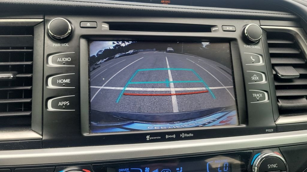 Used 2017 Black Toyota LE Plus image 17