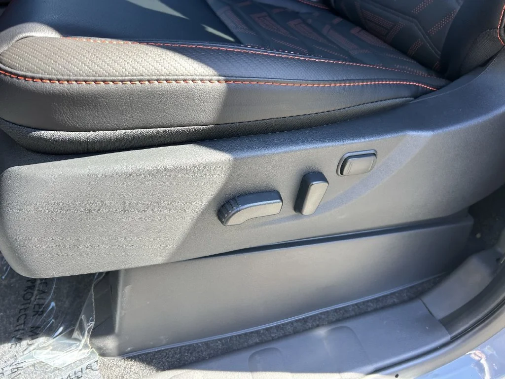 New 2027 Boulder Gray Pearl Nissan Crew Cab PRO-4X® Long Bed image 19