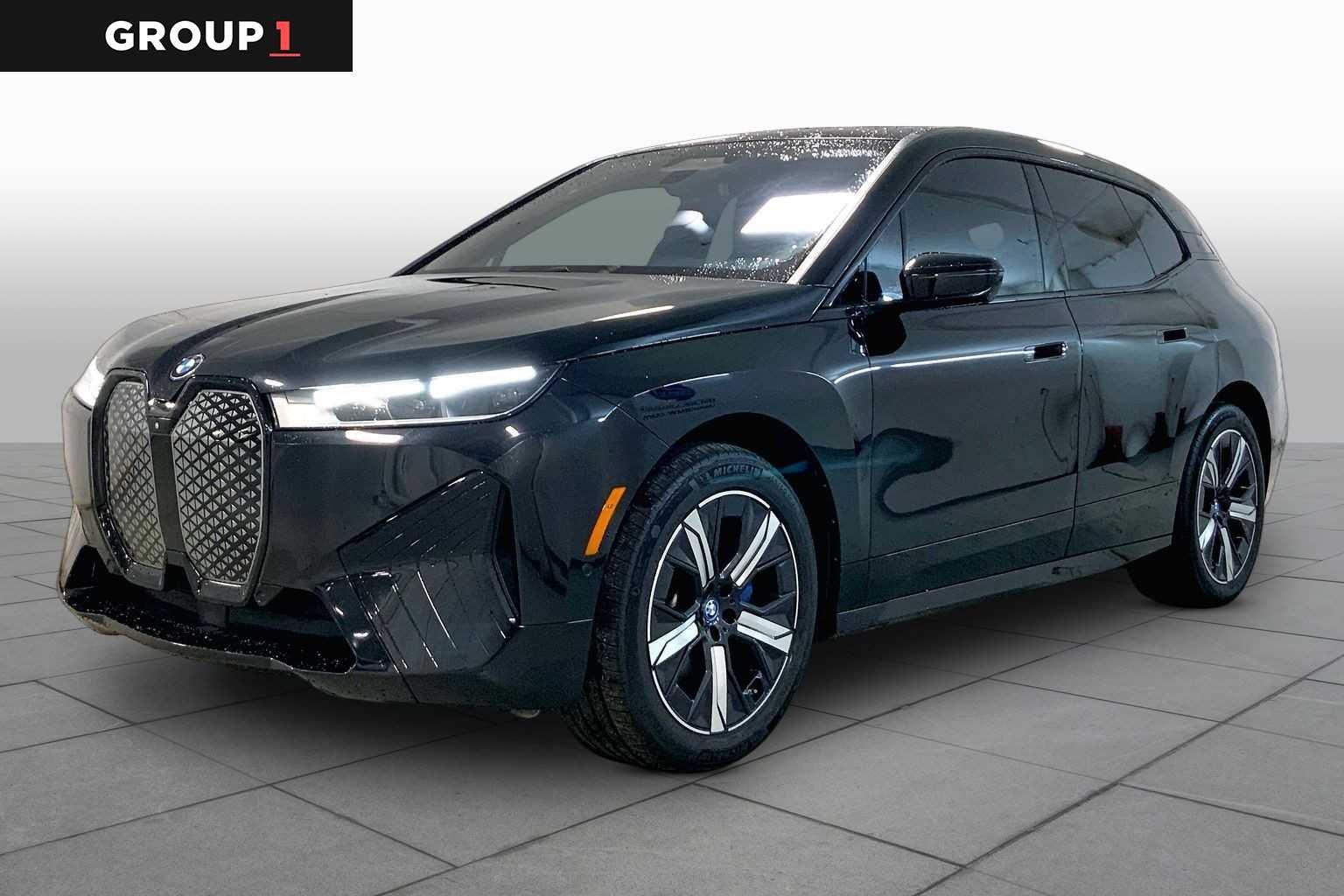2024 BMW iX xDrive50's photo