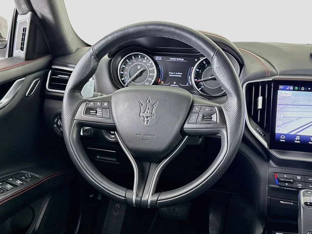 Used 2024 Bianco Maserati Modena image 10