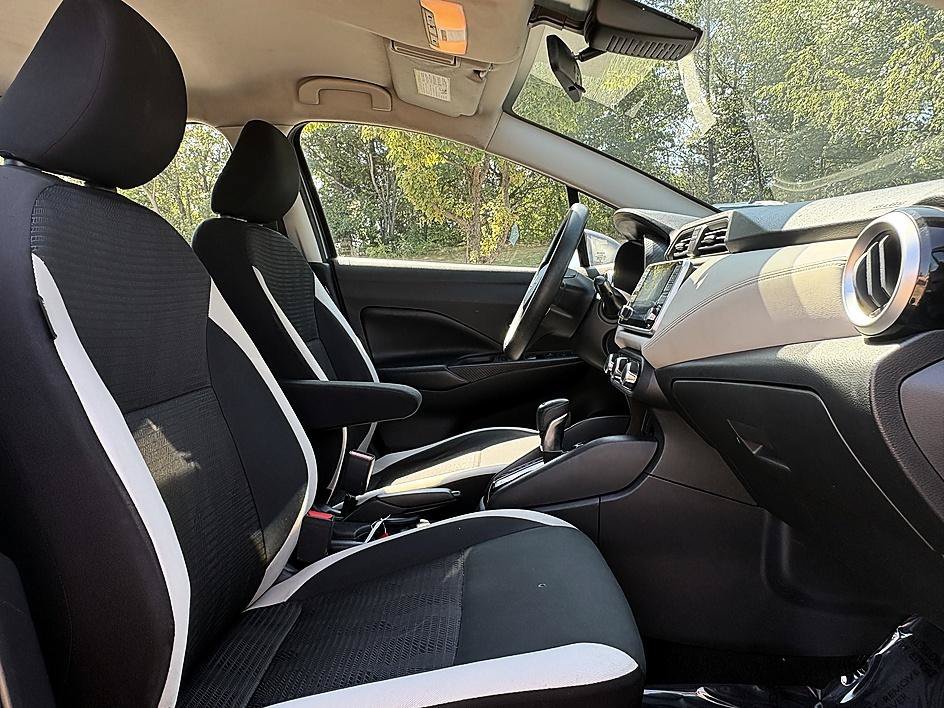 Used 2020 Gun Metallic Nissan SV image 13
