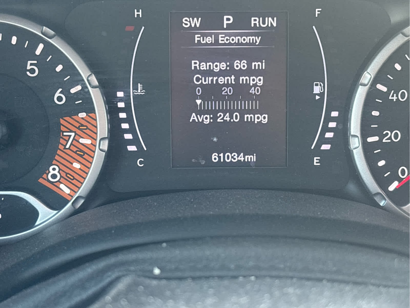 Used 2020 Bikini Metallic Clearcoat Jeep Altitude image 10