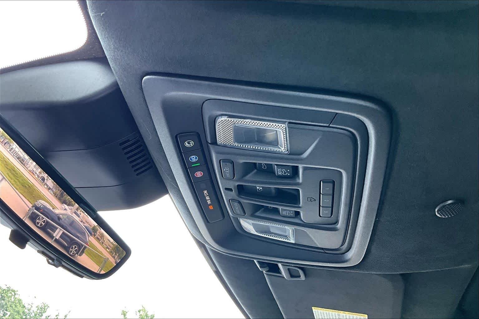 Used 2023 Dynamic Blue Metallic GMC AT4X image 32
