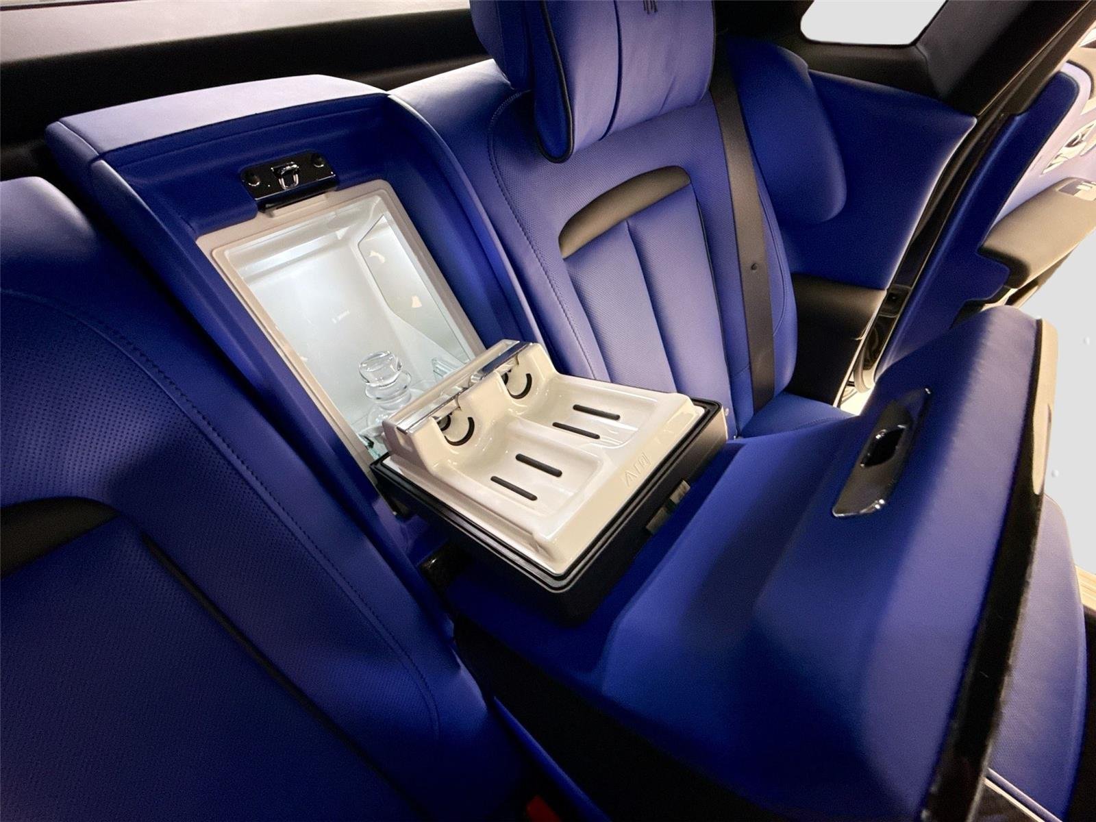 Used 2023 Darkest Tungsten Rolls-Royce Black Badge | Rear Exec Seats | Bespoke Audio image 34