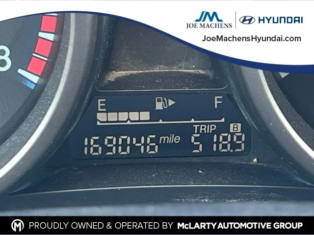 Used 2012 White Mazda i Touring image 8