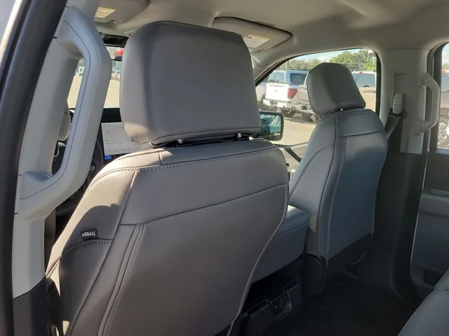 New 2026 Oxford White Ford XL image 12