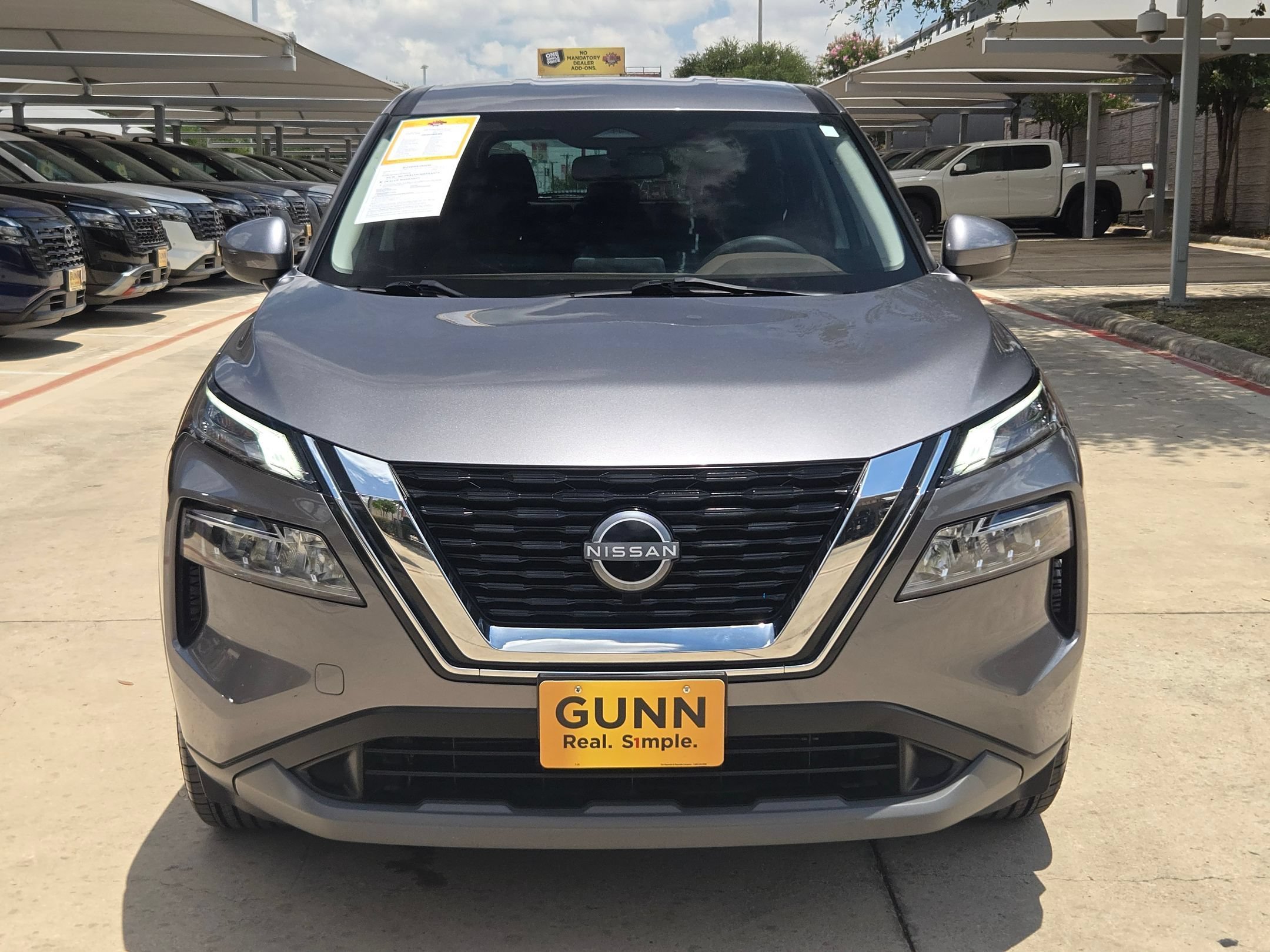 Used 2023 Gun Metallic Nissan SV image 8