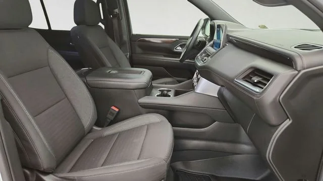 Used 2023 Summit White GMC SLE image 28