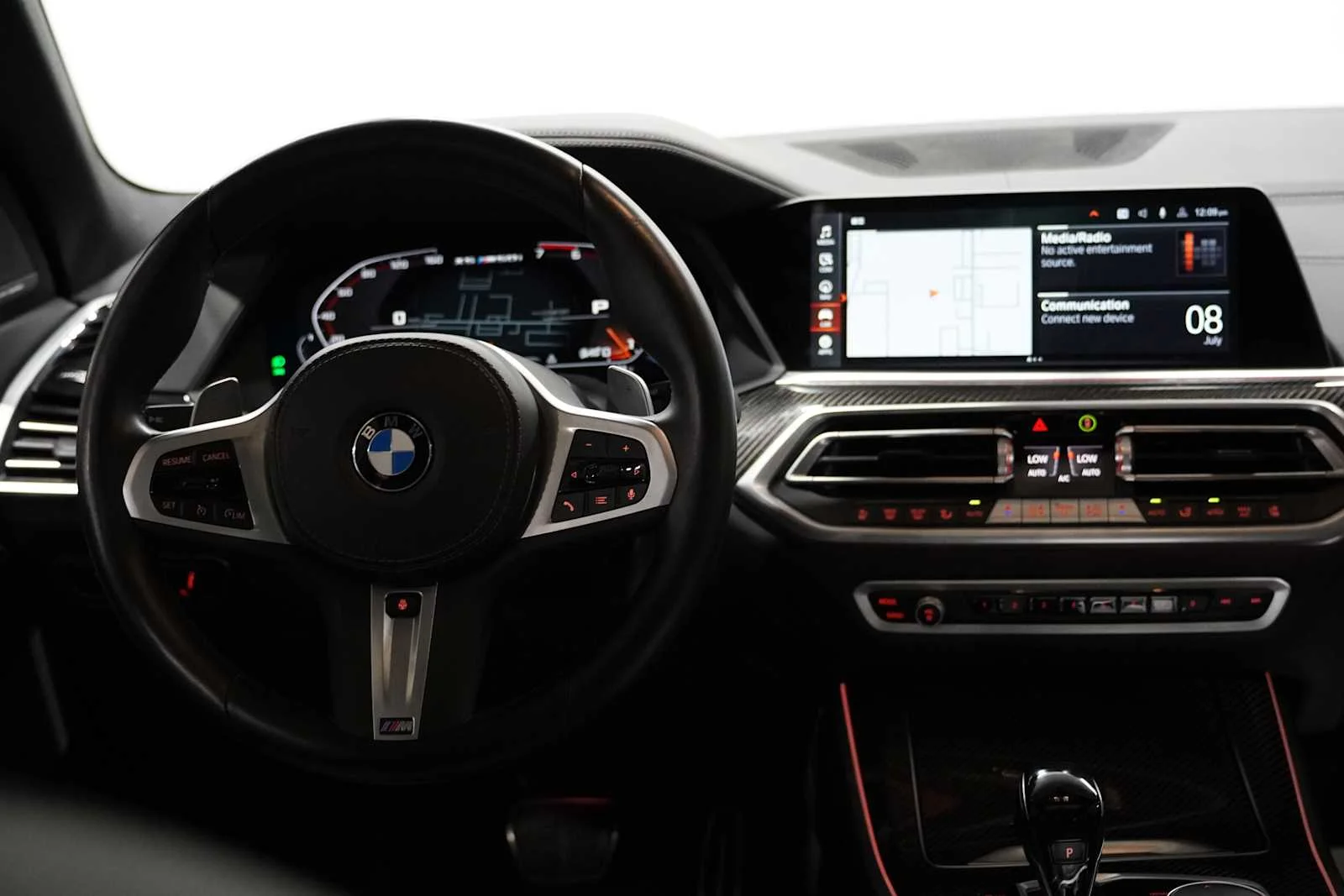 Certified Used 2023 Black Sapphire Metallic BMW M50i image 25